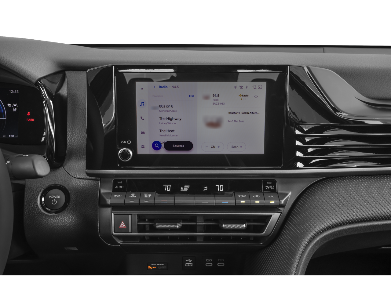 2026 Toyota Camry Hybrid SE