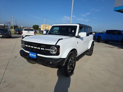 2024 Ford Bronco Outer Banks