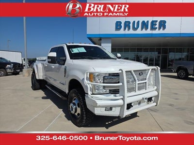 2017 Ford F-350 Lariat