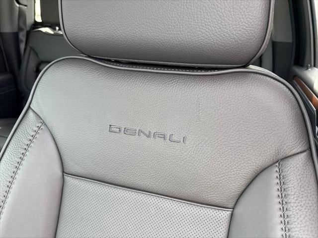 2025 GMC Sierra 2500HD Denali