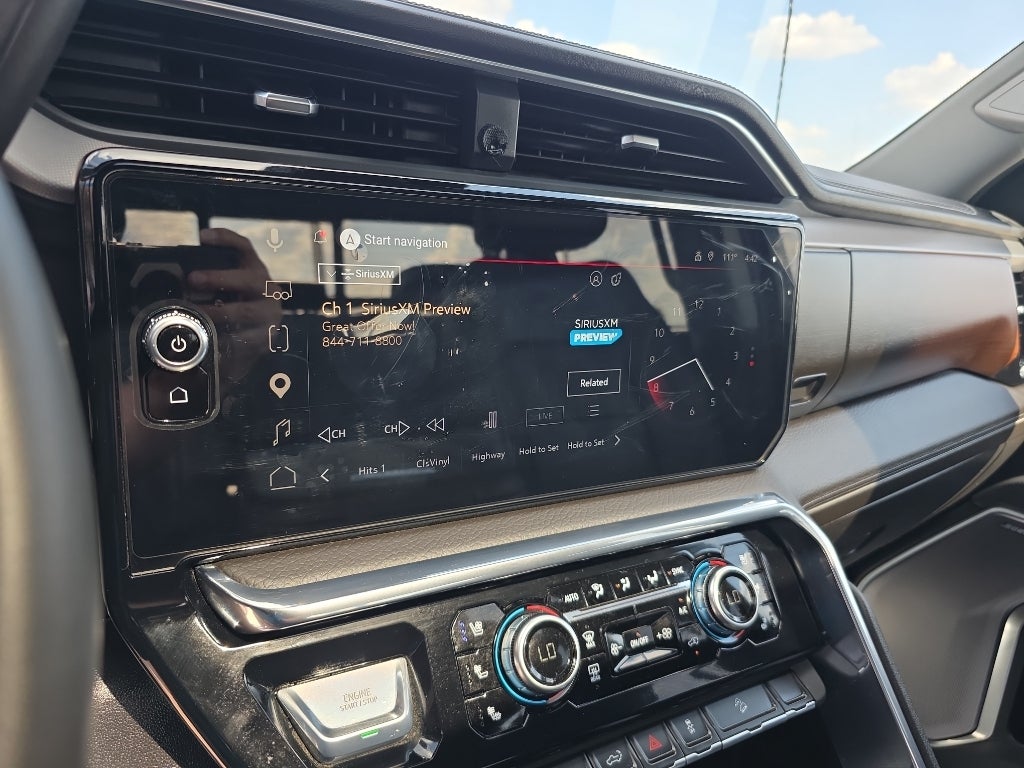 2025 GMC Sierra Denali