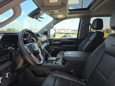 2025 GMC Sierra Denali