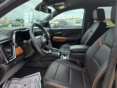 2023 GMC Canyon 4WD AT4