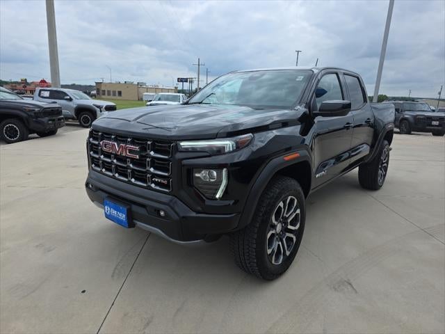 2023 GMC Canyon 4WD AT4