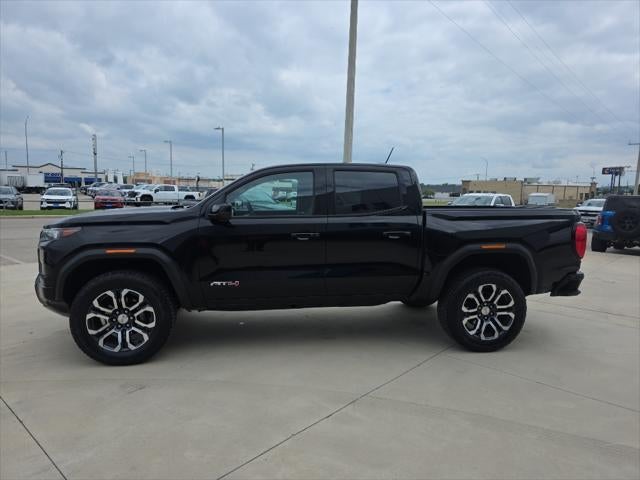 2023 GMC Canyon 4WD AT4