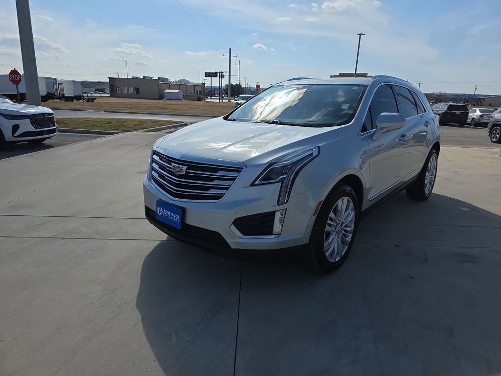 2018 Cadillac XT5 Premium Luxury FWD