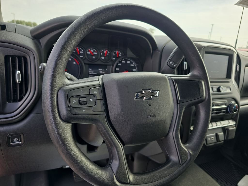 2025 Chevrolet Silverado 2500HD Custom