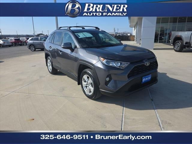 2021 Toyota RAV4 XLE