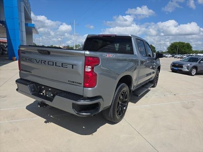 2024 Chevrolet Silverado Custom