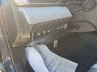 2026 Toyota Camry Hybrid SE
