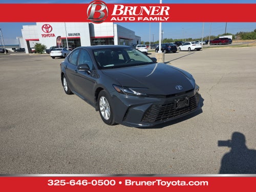 2025 Toyota Camry Hybrid LE