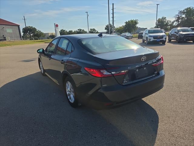 2025 Toyota Camry Hybrid LE