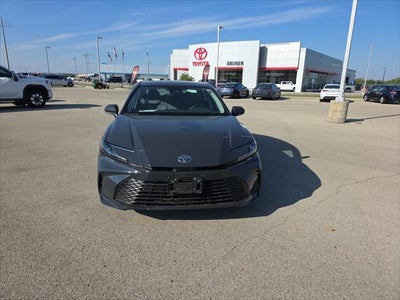 2025 Toyota Camry Hybrid LE