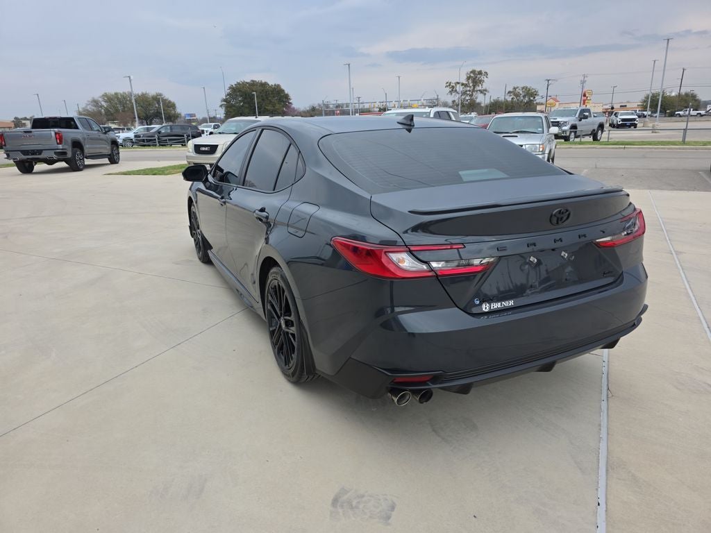 2025 Toyota Camry SE