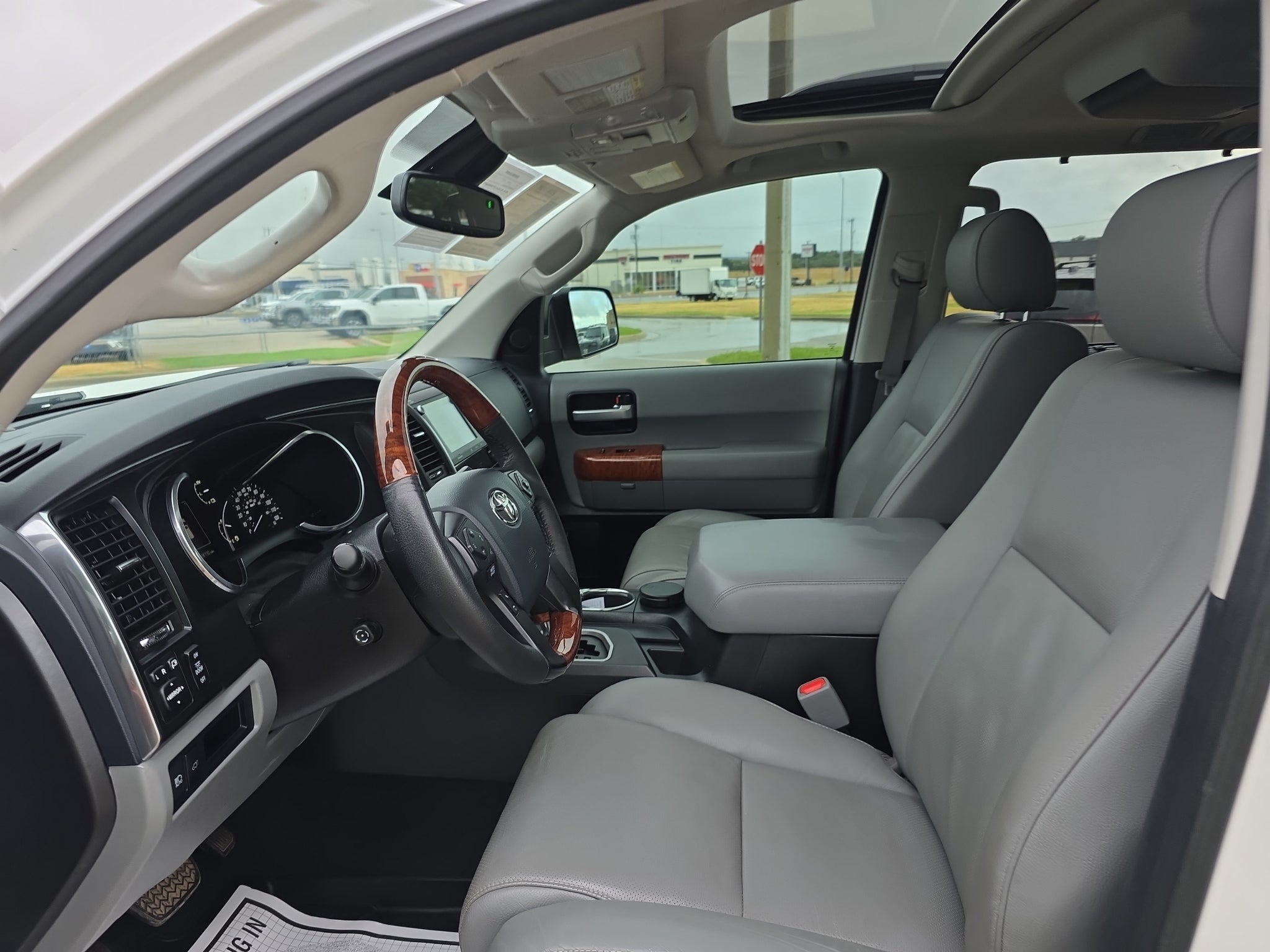 2020 Toyota Sequoia Platinum