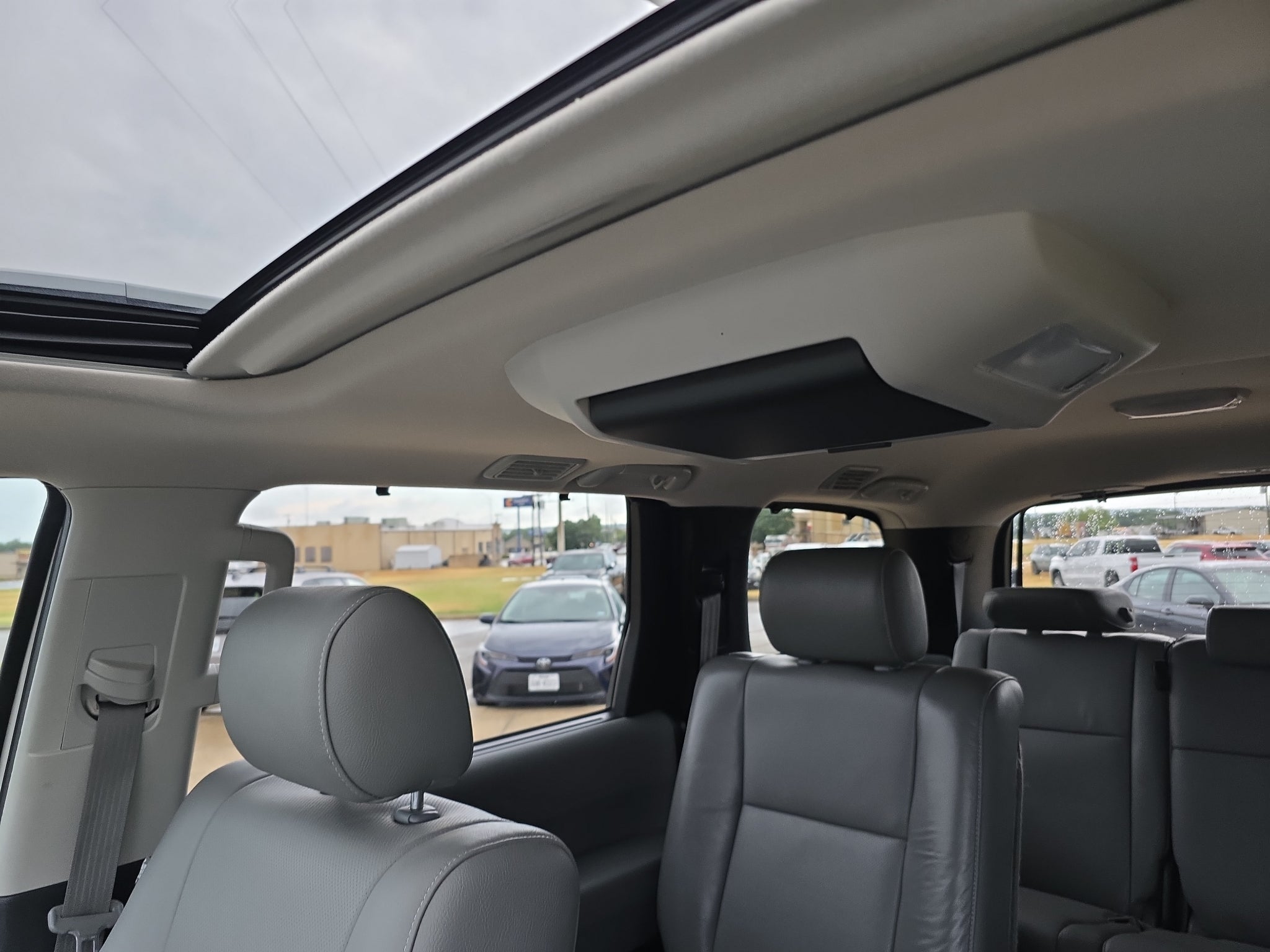 2020 Toyota Sequoia Platinum
