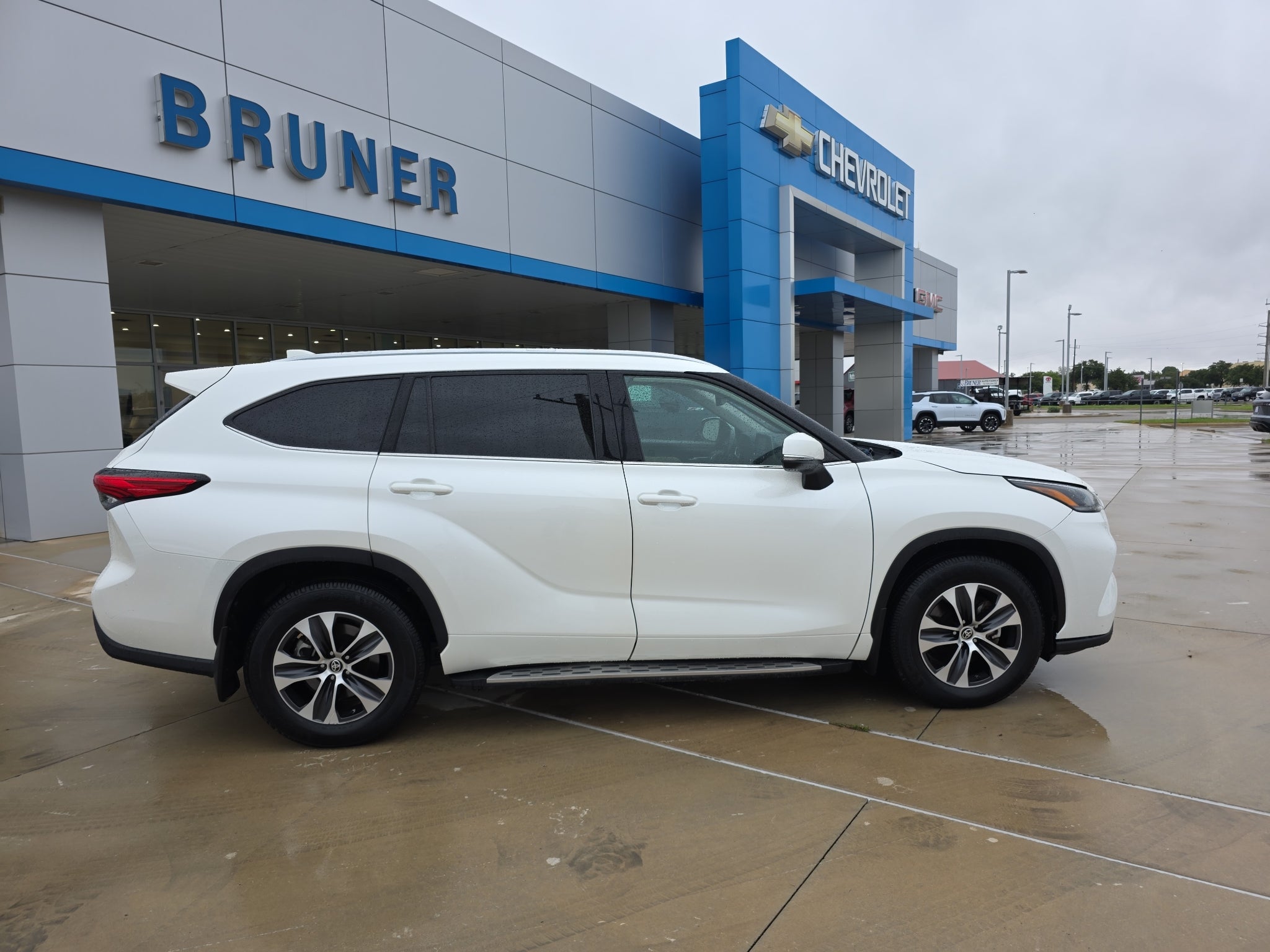 2021 Toyota Highlander XLE