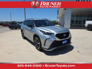 2022 Toyota Highlander XSE