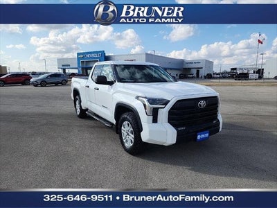 2022 Toyota Tundra 4WD SR5