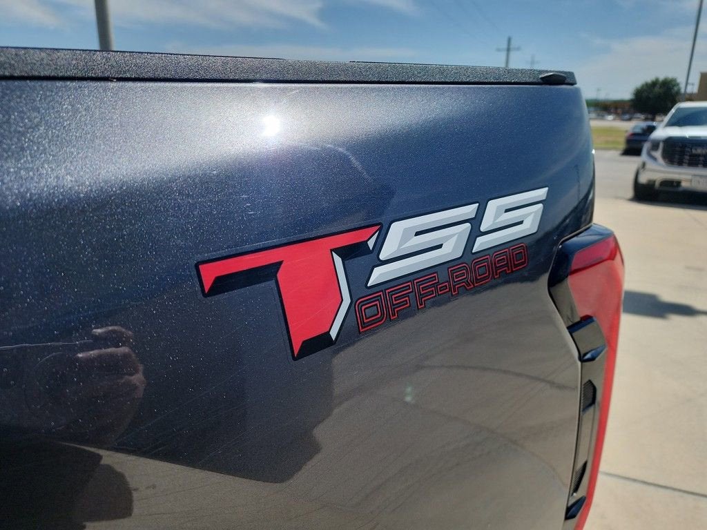 2023 Toyota Tundra 4WD SR5