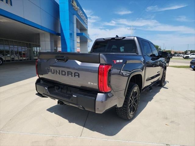 2023 Toyota Tundra 4WD SR5