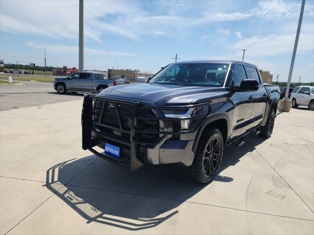 2023 Toyota Tundra 4WD SR5