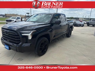 2023 Toyota Tundra 4WD SR5