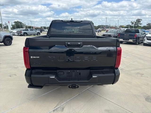 2023 Toyota Tundra 4WD SR5