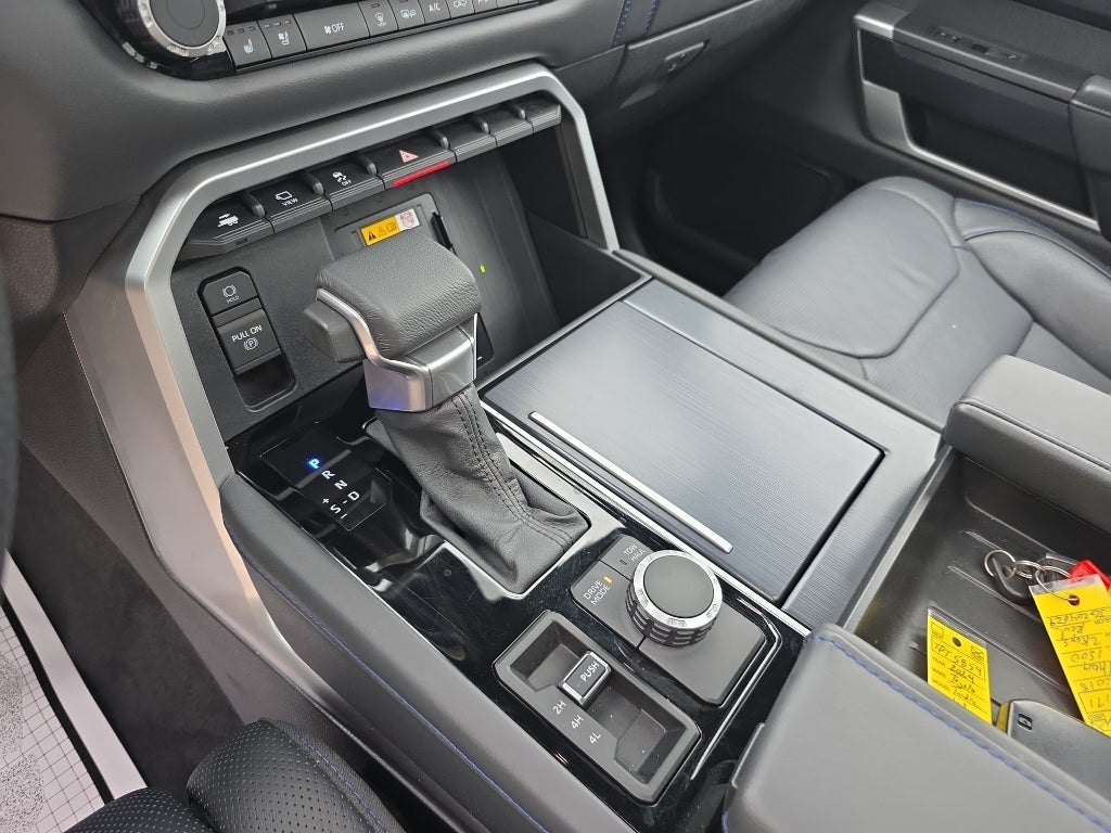 2024 Toyota Tundra Hybrid Platinum Hybrid