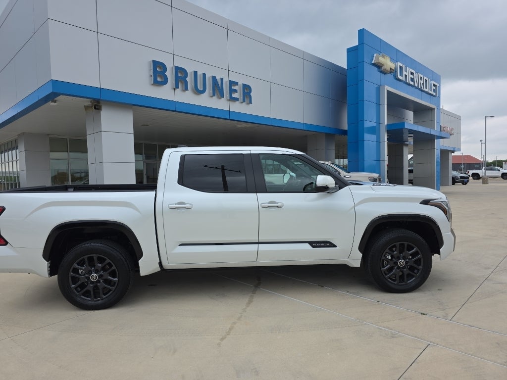 2024 Toyota Tundra Hybrid Platinum Hybrid