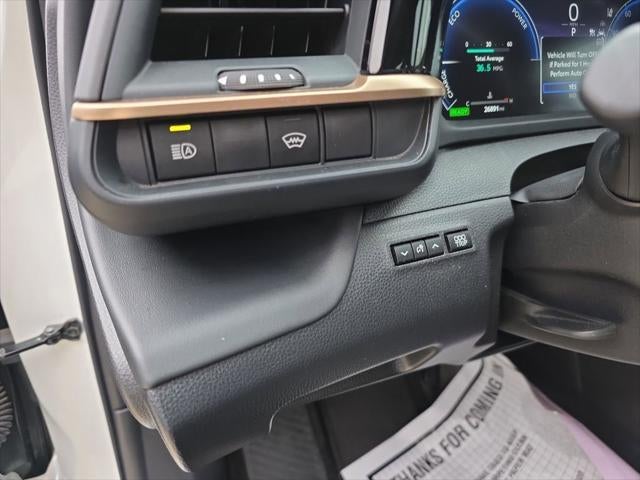 2023 Toyota Crown XLE