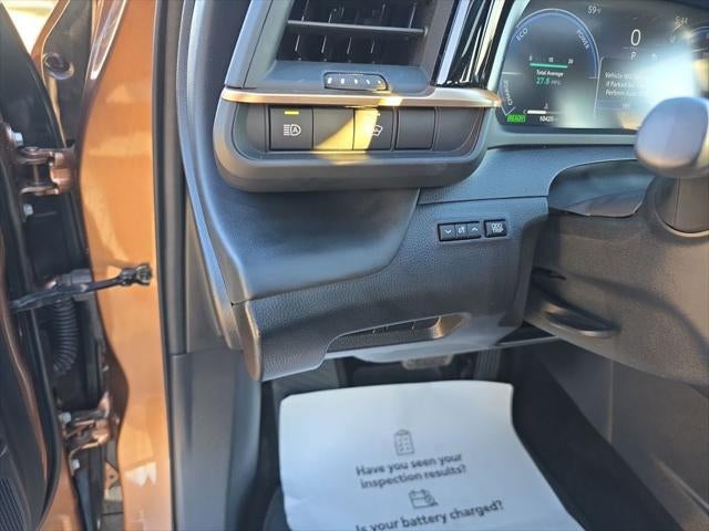 2024 Toyota Crown Platinum