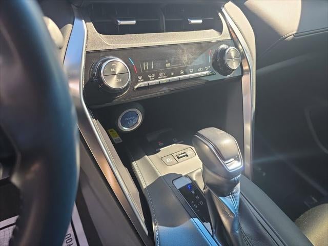 2021 Toyota Venza LE