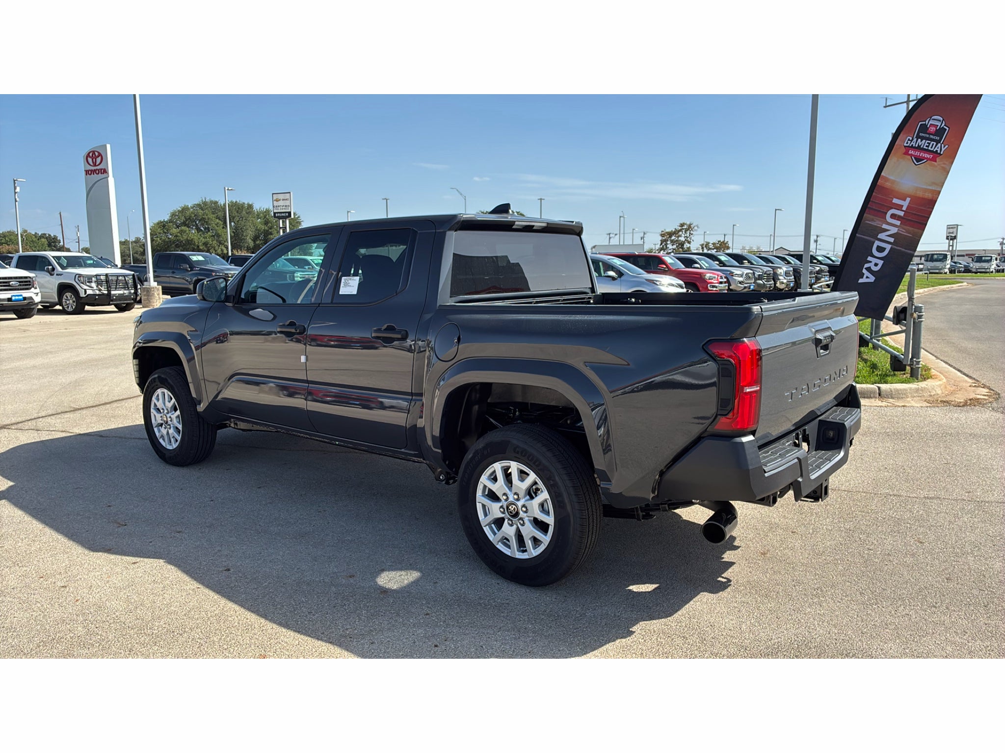 2026 Toyota Tacoma SR