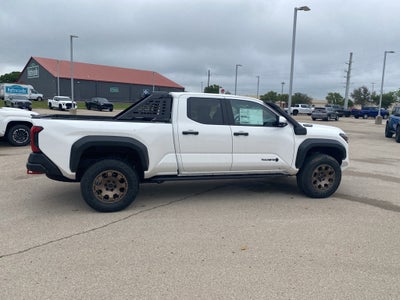 2026 Toyota Tacoma i-FORCE MAX Trailhunter