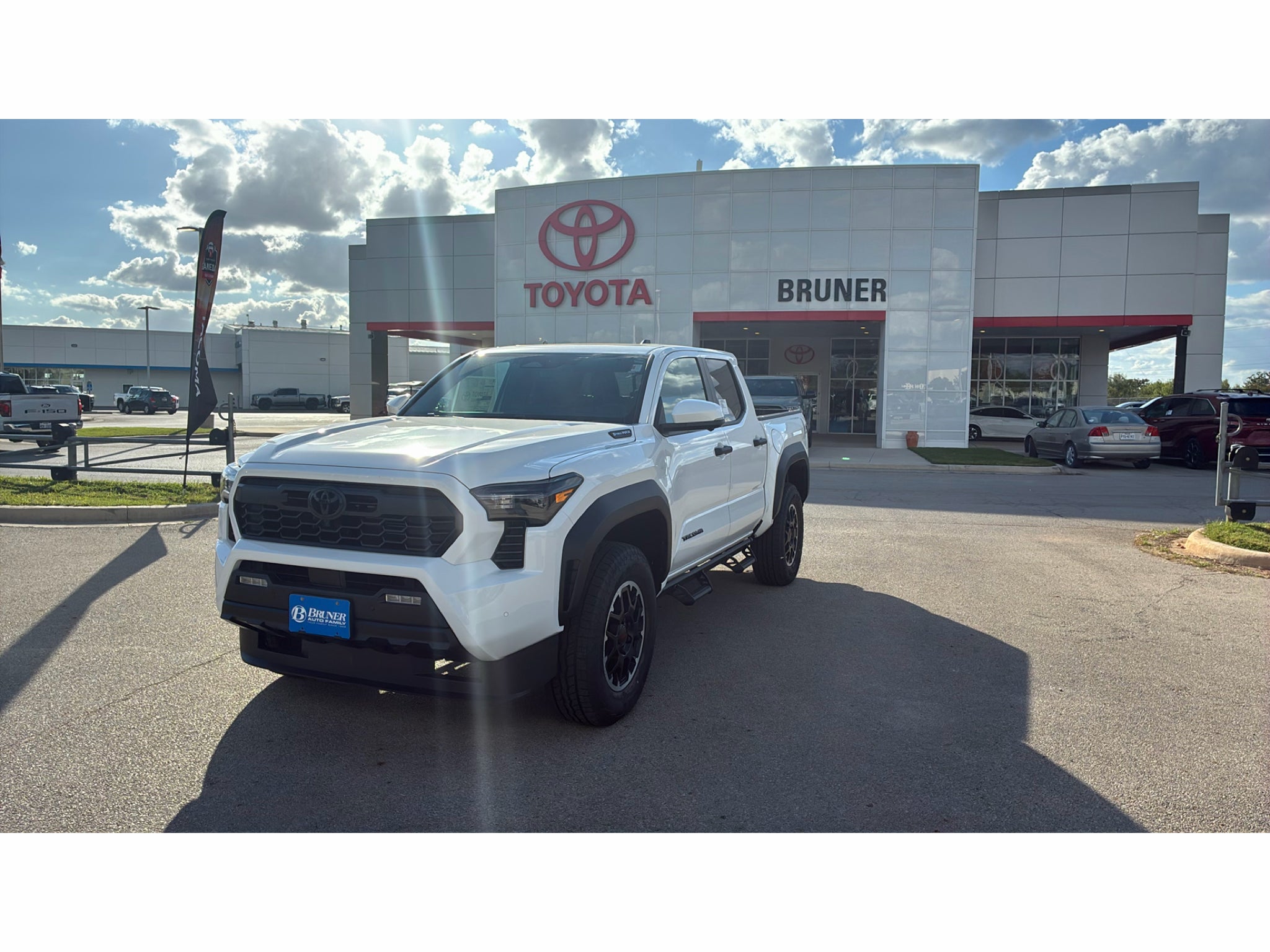 2026 Toyota Tacoma i-FORCE MAX TRD Off-Road i-FORCE MAX