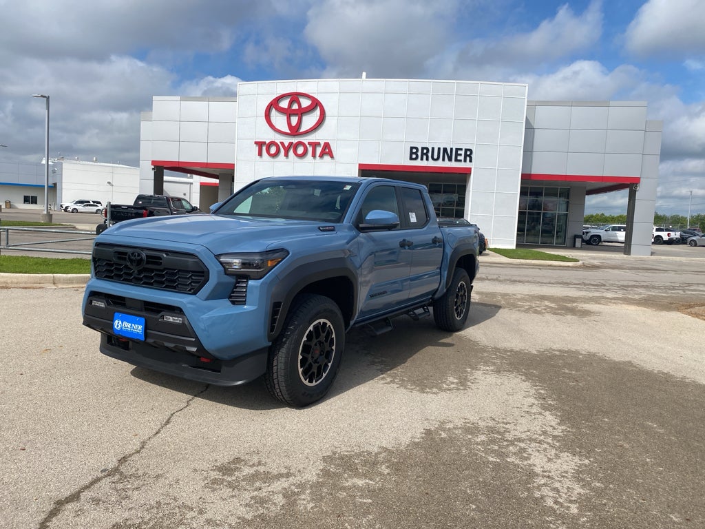 2026 Toyota Tacoma i-FORCE MAX Tacoma TRD Off-Road