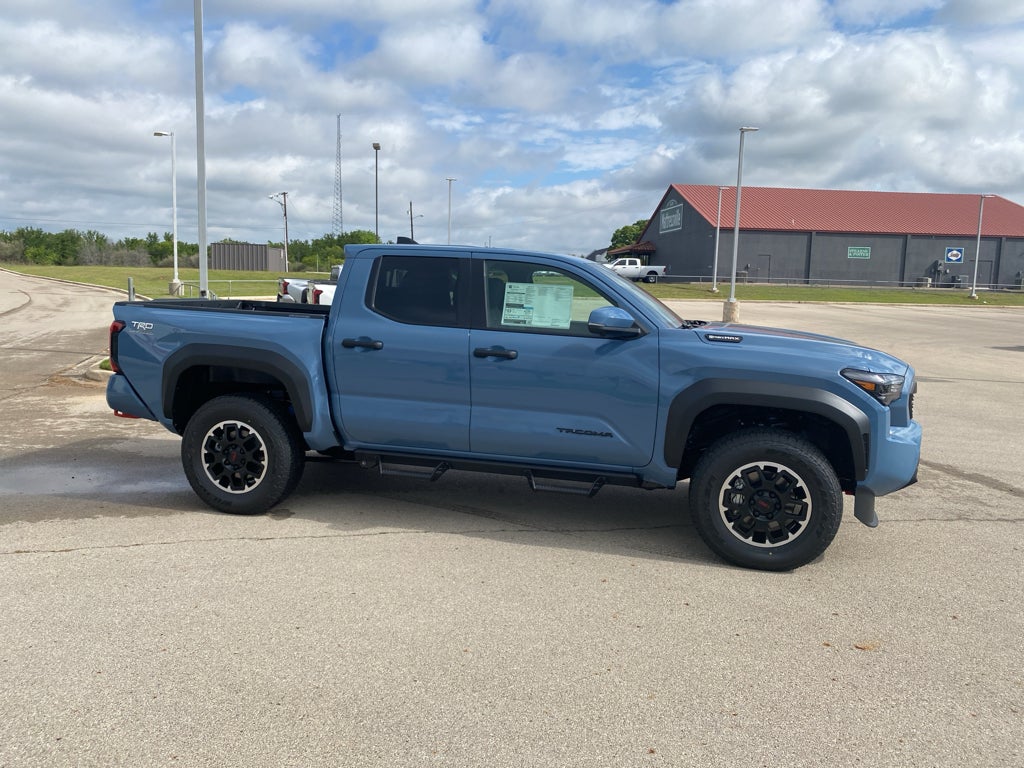 2026 Toyota Tacoma i-FORCE MAX Tacoma TRD Off-Road