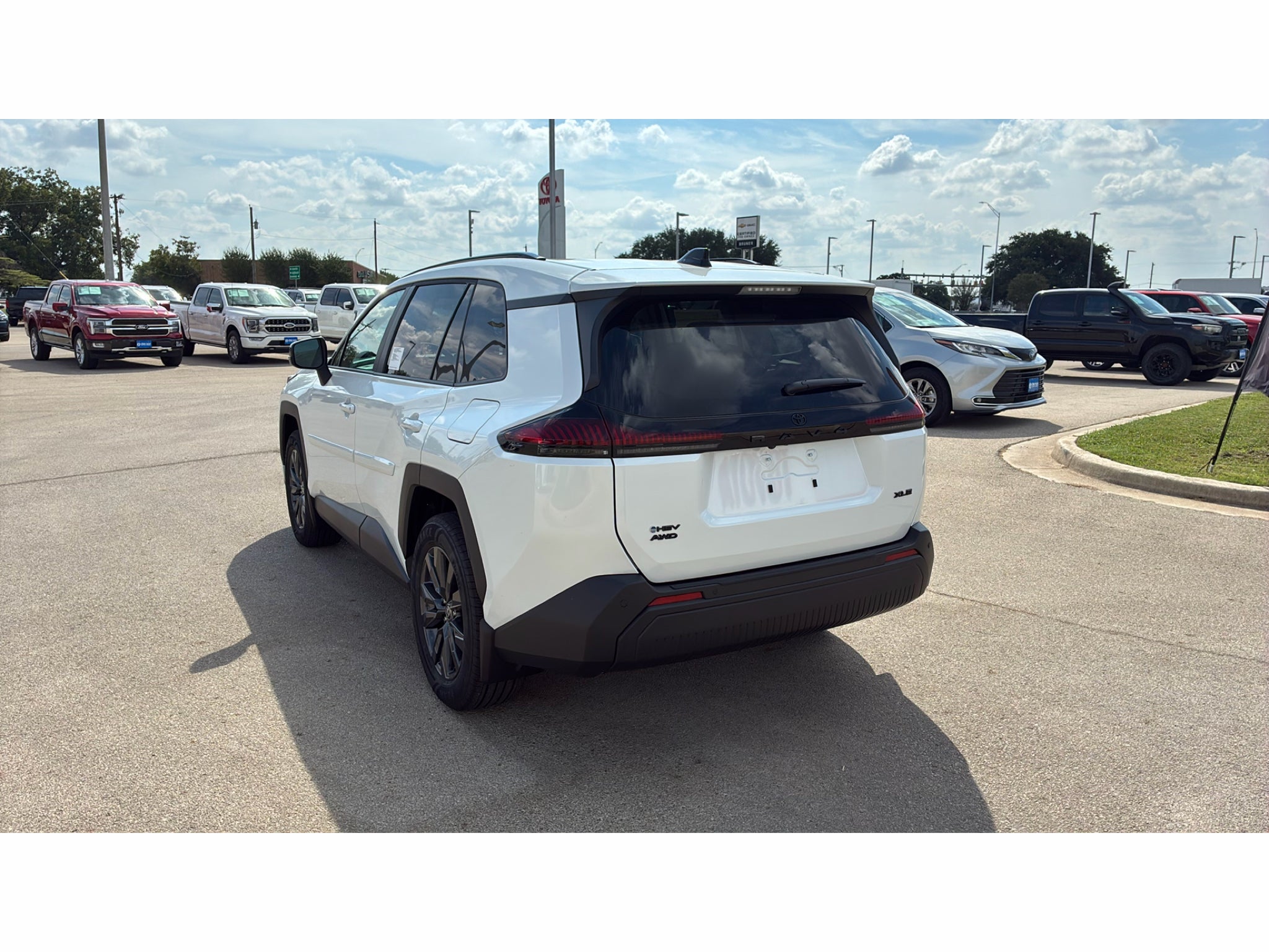 2026 Toyota RAV4 XLE Premium