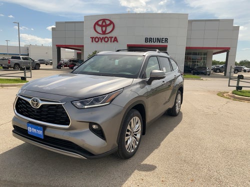 2026 Toyota Highlander Platinum