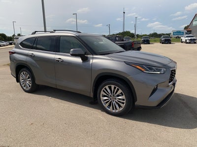 2026 Toyota Highlander Platinum