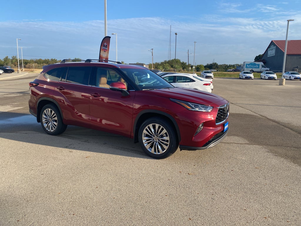 2026 Toyota Highlander Platinum