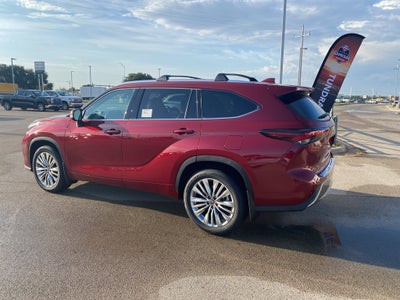 2026 Toyota Highlander Platinum