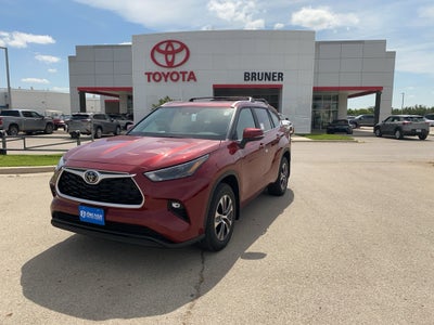 2026 Toyota Highlander XLE