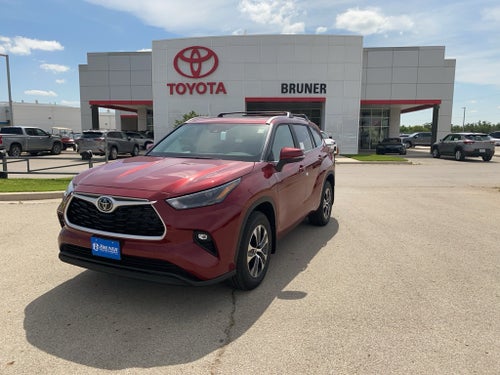 2026 Toyota Highlander XLE