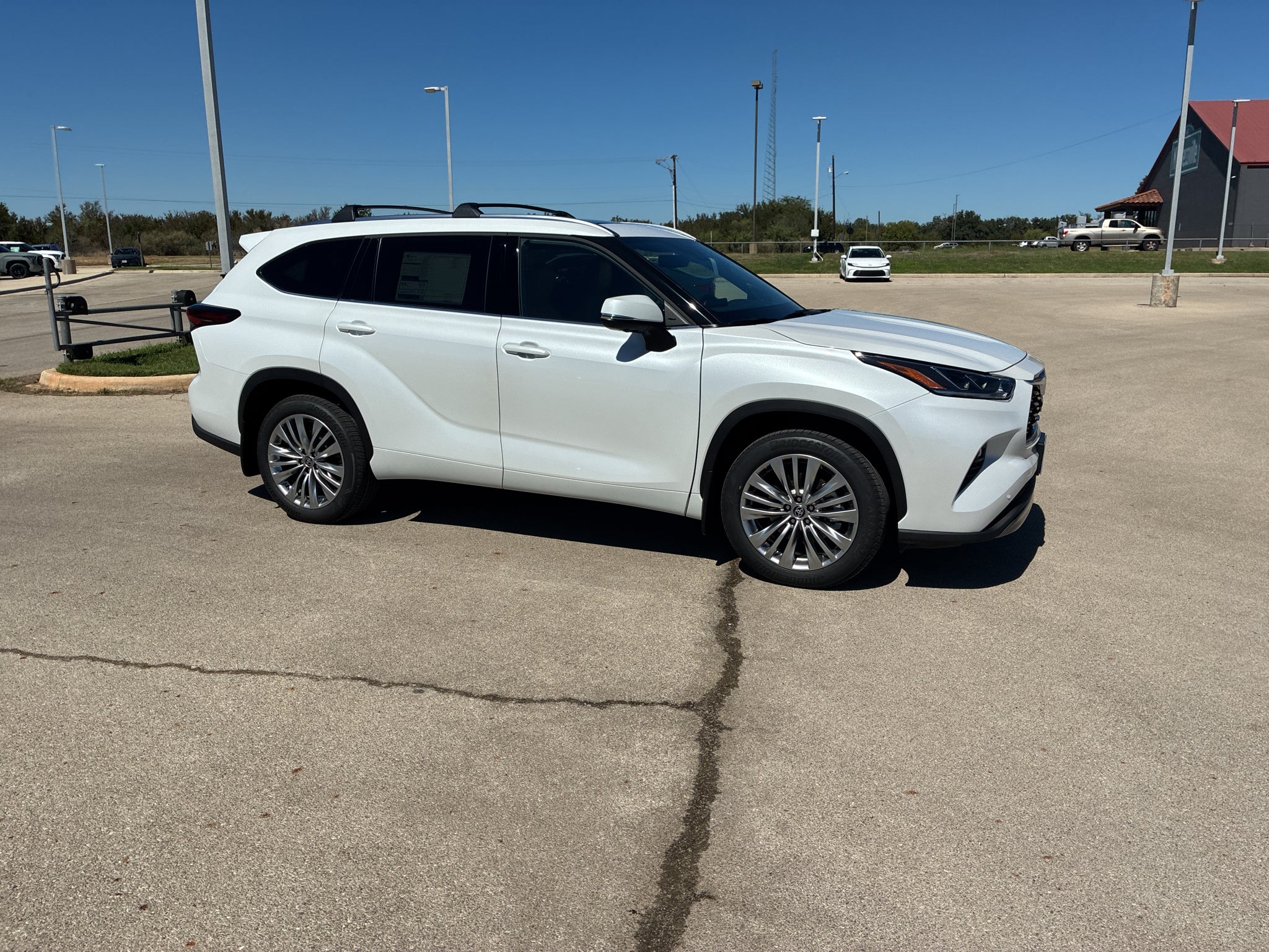 2026 Toyota Highlander Platinum