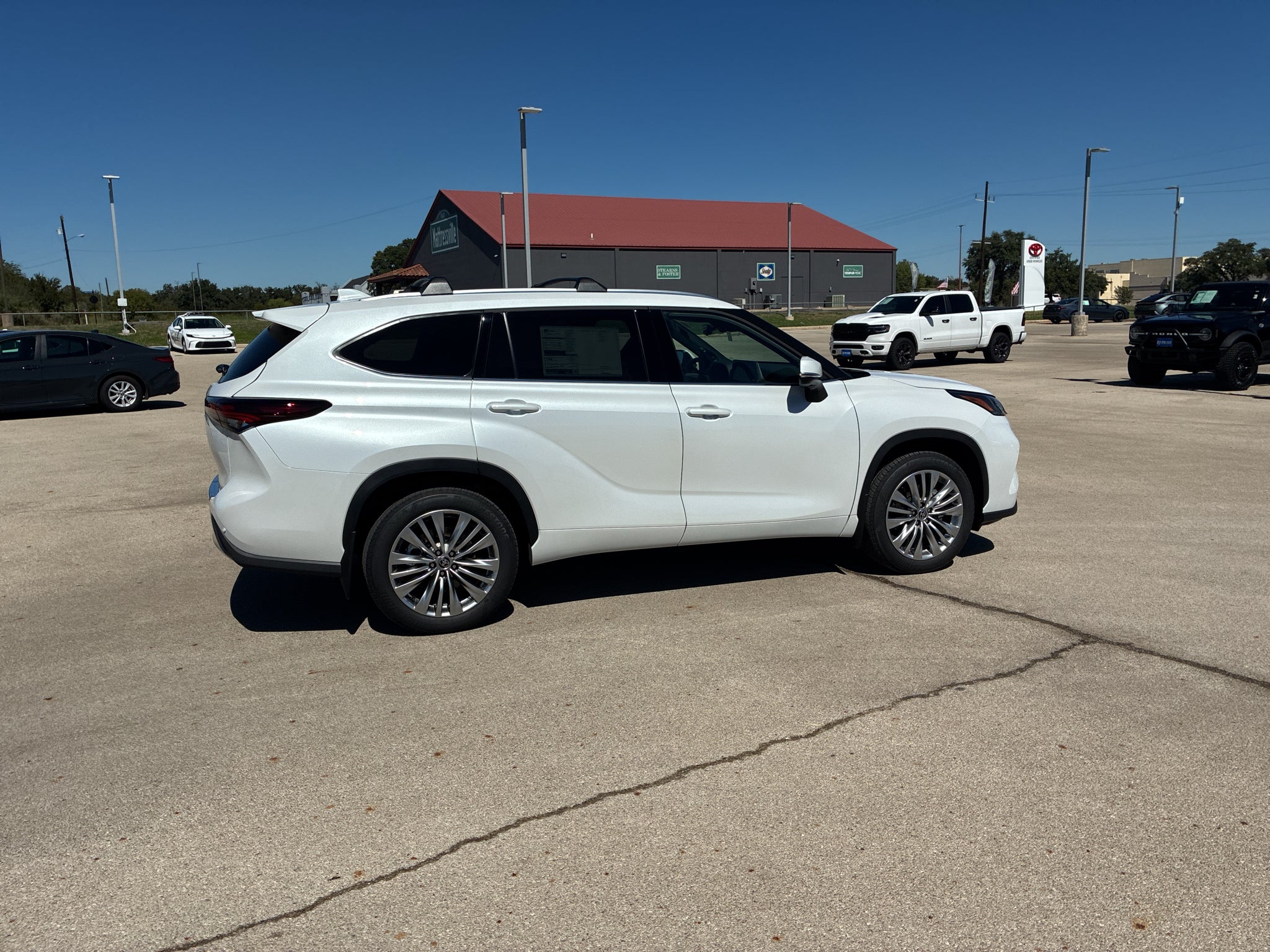 2026 Toyota Highlander Platinum