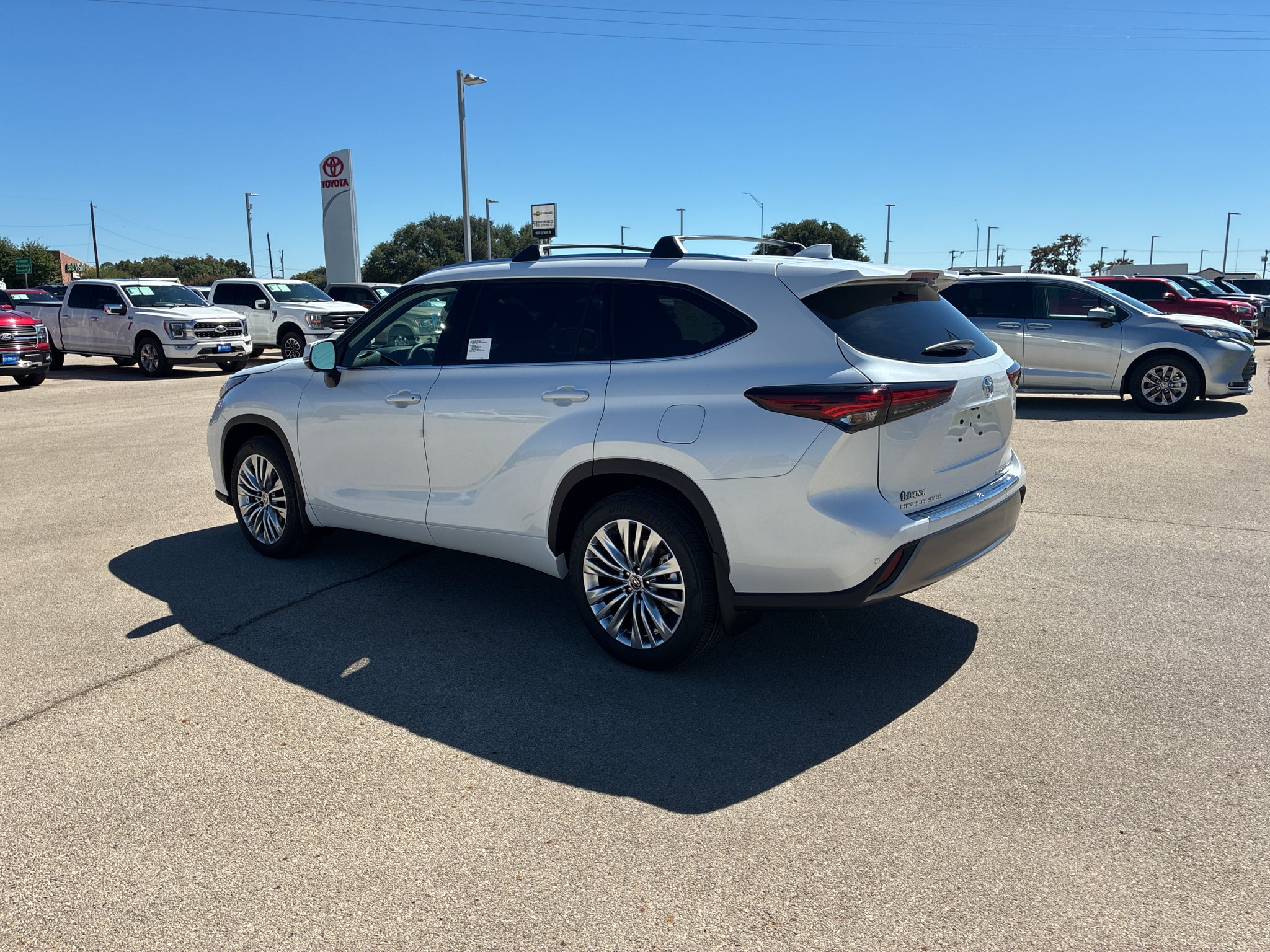 2026 Toyota Highlander Platinum