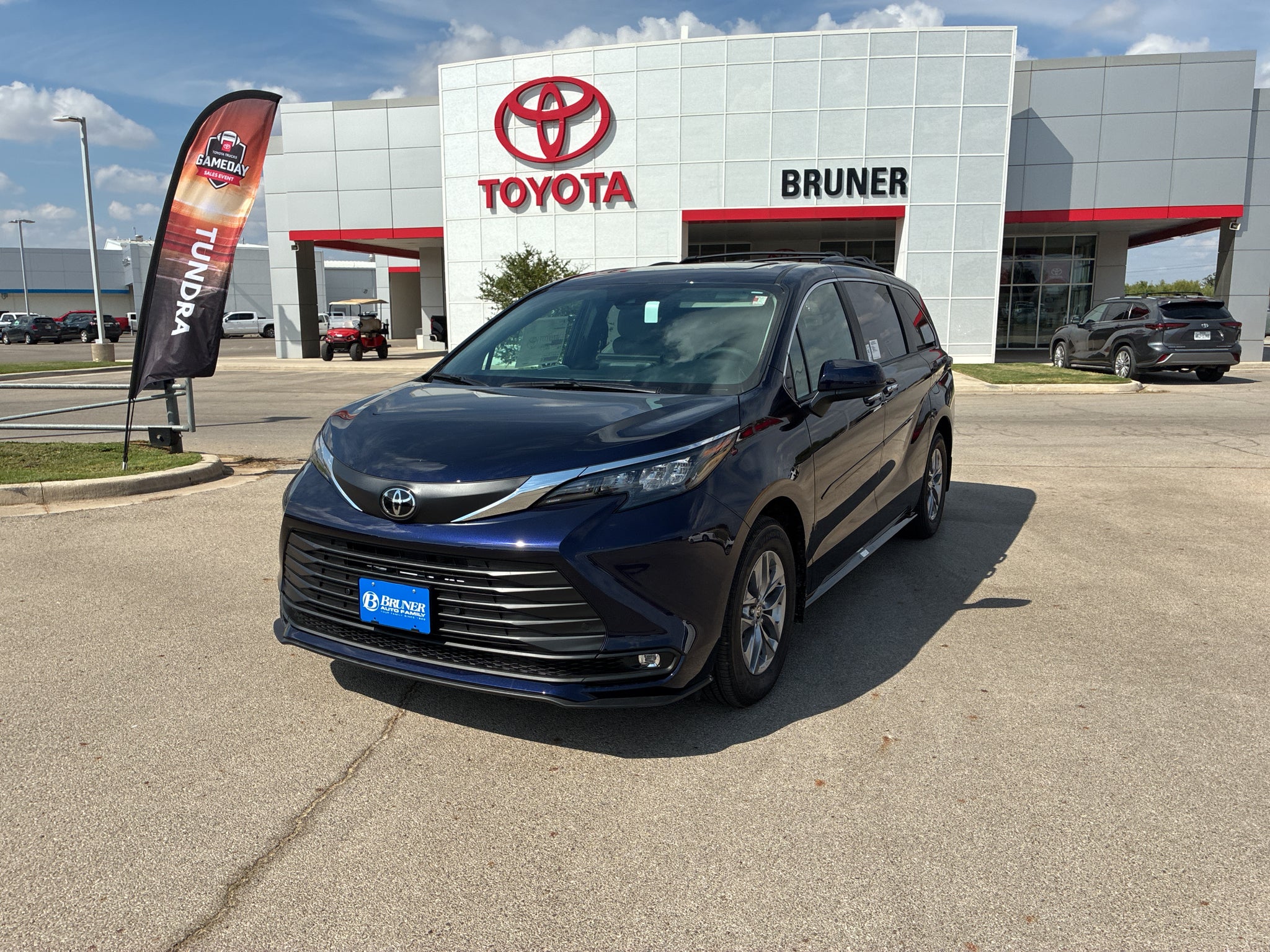 2026 Toyota Sienna XLE