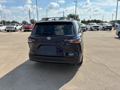 2026 Toyota Sienna XLE